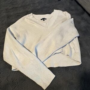 Kendall & Kylie Off-White V-Neck Sweater